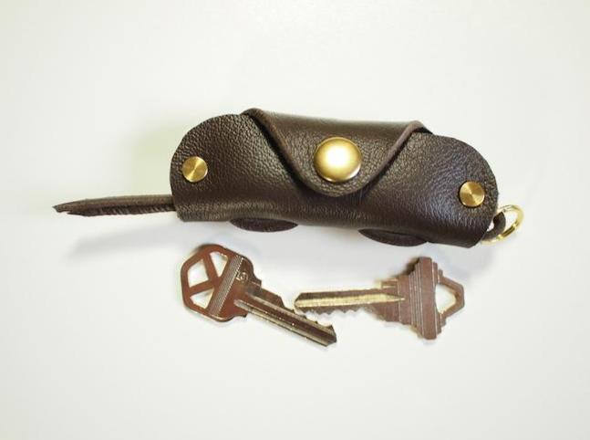 Shop for and Buy Leather Two Part Snap Open Detachable Key Holder